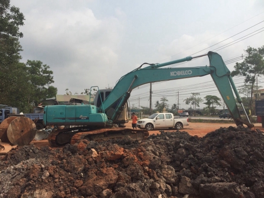 ขายแบคโฮ KOBELCO SK200 YN 10-387XX ทำงาน 12,200 ชั่วโมง ขายตามสภาพ สนใจโทร 081-970-1072 ขายแบคโฮ KOBELCO SK200 YN 10-387XX ทำงาน 12,200 ชั่วโมง ขายตามสภาพ สนใจโทร 081-970-1072