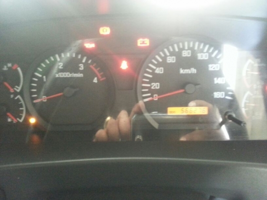 รถอีซูซุ 6 ล้อ ( ไม่ดั้ม )  FRR  190  แรงม้า. ปี 55   สนใจติดต่อ 081 - 6079515