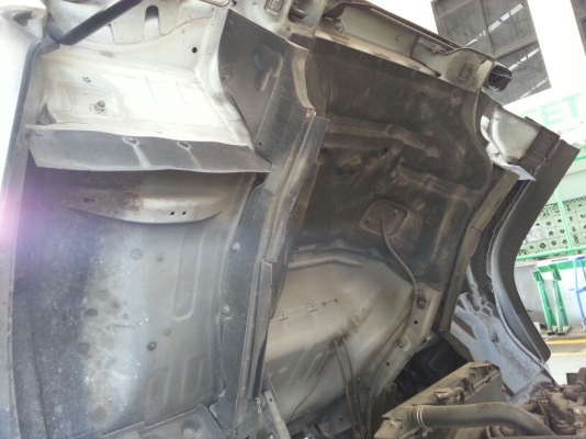 รถอีซูซุ 6 ล้อ ( ไม่ดั้ม )  FRR  190  แรงม้า. ปี 55   สนใจติดต่อ 081 - 6079515