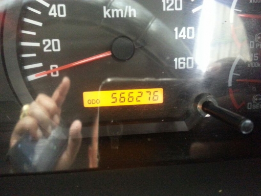 รถอีซูซุ 6 ล้อ ( ไม่ดั้ม )  FRR  190  แรงม้า. ปี 55   สนใจติดต่อ 081 - 6079515