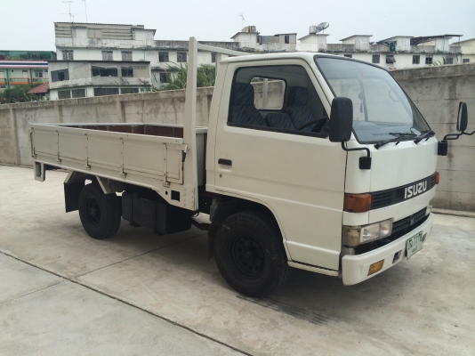 ขาย isuzu NKR ไม่ติดเวลา