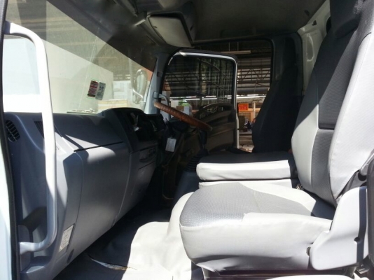 รถอีซูซุ 6 ล้อ ( ไม่ดั้ม )  FRR  190 แรงม้า. ปี 55  ( รถวิ่ง 4xx,xxx กม. )    สนใจติดต่อ  081 - 6079515