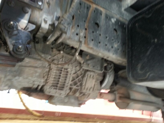 รถอีซูซุ 6 ล้อ ( ไม่ดั้ม )  FRR  190 แรงม้า. ปี 55  ( รถวิ่ง 4xx,xxx กม. )    สนใจติดต่อ  081 - 6079515