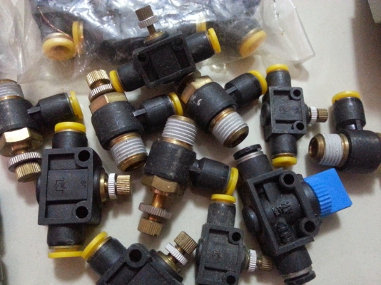 อุปกรณ์ต่อลม Fitting/Speed Adjust valve อุปกรณ์ต่อลม Fitting/Speed Adjust valve