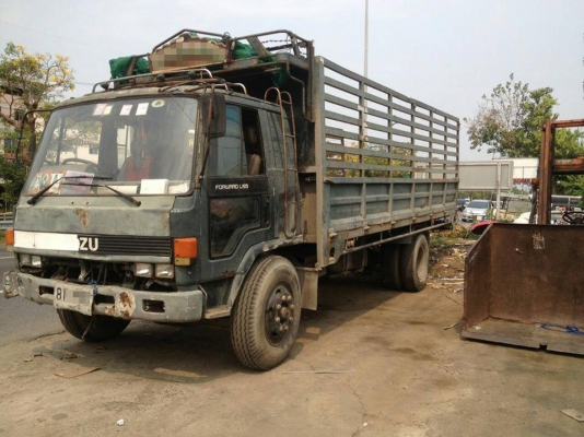 ***ขายแล้วครับขอบคุณ Truck2hand ขาย ISUZU-165 6ล้อใหญ่บรรทุกช่วงยาว ประกอบ ISUZU คัสซีBENZ วางเครื่อง ISUZU 6BD1-165แรง(ใบคุม) หัวROCKY(ยังไม่ลงเล่ม) เครื่องดี แรงดี อึด ไม่จุกจิก เกียร์ดี ไม่หลุดครับ ช่วงล่างแน่น ใหญ่ คัสซีดี ยังสวย ไม่ผุ