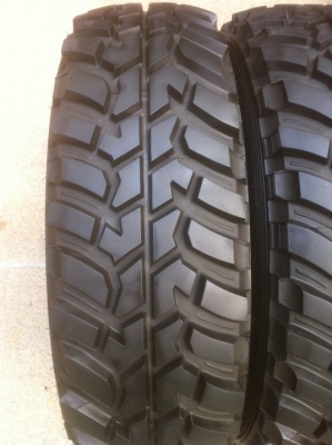 ยาง Mud Dunlop MT2 245/75/16 ปลายปี14