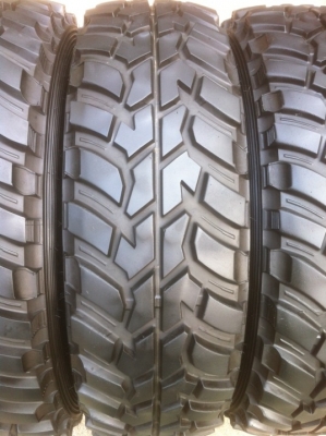 ยาง Mud Dunlop MT2 245/75/16 ปลายปี14