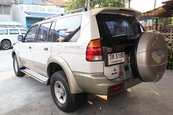 รถสวย สภาพดี พร้อมใช้งาน รถสวย สภาพดี พร้อมใช้งาน