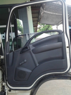 ขาย6ล้อNPR150หัวตึกกระบะ ยาว5เมตร ปี52 ขาย6ล้อNPR150หัวตึกกระบะ ยาว5เมตร ปี52