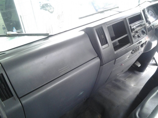 ขาย6ล้อNPR150หัวตึกกระบะ ยาว5เมตร ปี52 ขาย6ล้อNPR150หัวตึกกระบะ ยาว5เมตร ปี52