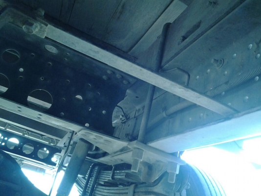 ขาย6ล้อNPR150หัวตึกกระบะ ยาว5เมตร ปี52