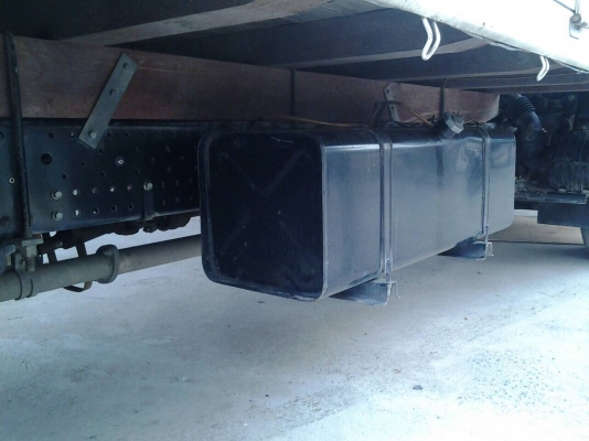 ขาย6ล้อNPR150หัวตึกกระบะ ยาว5เมตร ปี52 ขาย6ล้อNPR150หัวตึกกระบะ ยาว5เมตร ปี52