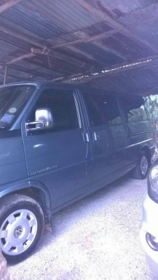 ขายรถตู้โฟล์ค คาราเวล(แต่ง VIP)180,000 ขายรถตู้โฟล์ค คาราเวล(แต่ง VIP)180,000