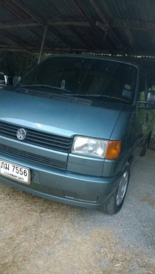 ขายรถตู้โฟล์ค คาราเวล(แต่ง VIP)180,000