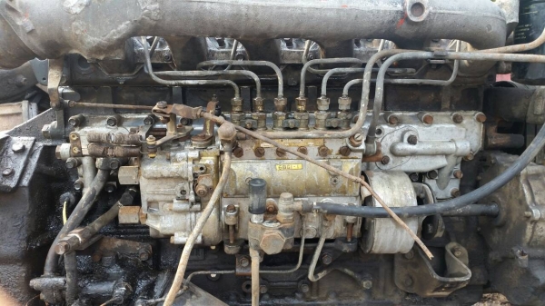 เครื่อง isuzu ร็อคพร้อมเกียร์ เครื่องดีไม่มีไอ เกียร์ไม่หอน พร้อมเอกสารลงเล่ม