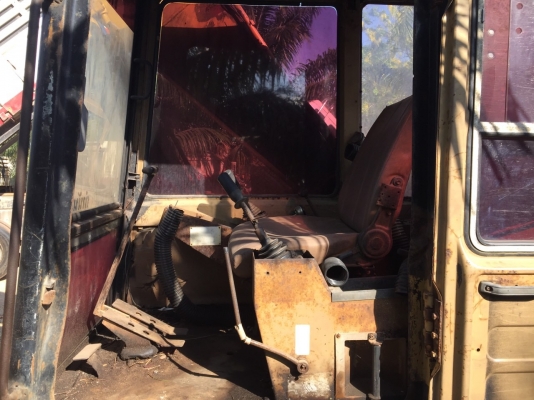 รถขูด CAT E200B สภาพดีใช้ได้