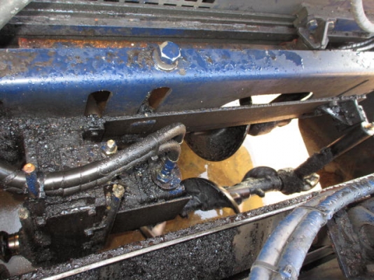 รถปูยาง NIGATA  NFB63W  NFB6W2-01** ปี 2001  Tel : 098-858-5524 สามภพ ครับ