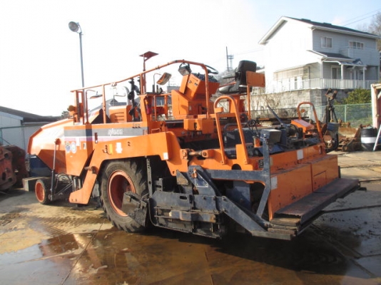 รถปูยาง NIGATA  NFB63W  NFB6W2-01** ปี 2001  Tel : 098-858-5524 สามภพ ครับ