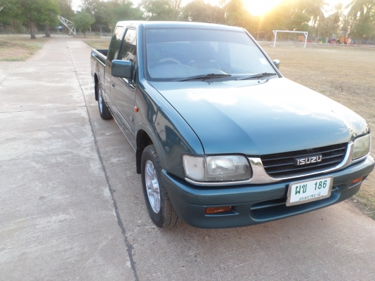 ขายรถกระบะ ISUZU DRAGON EYE SPACE CAB ปี40พวงมาลัยพาเวอร์...รถบ้านแท้มือเดียวออกศูนย์ใช้งานน้อย...เครื่องแน่นๆแรงดีประหยัดน้ำมันสุดๆ สีเขียวสวยๆภายในสะอาดเจ้าของรักษารถดีมาก....ครัชชีสวยไม่มีผุช่วงล่างแน่นปึก เอกสารพร้อมโอน+ภาษีพรบเต็ม+.แอร์เย็นจัด+ชีดีMP