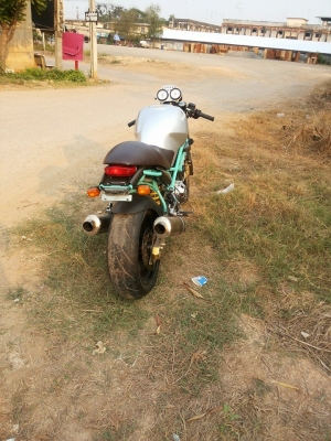 ขาย ducati m900 อินวอยแท้  สภาพเก็บงานใหม่หมดคับ สีสวย เครื่องชัวส์แน่นอน โซ่ สเตอ ใหม่  ยางหน้าหลัง ดอกเหลือๆ ใช้ได้อีกนาน รายละเอียดอย่างอื่นโทรมาคับ  ขอเปิดราคา 115000 สนใจจริงโทรมาต่อรองได้คับ 0903120561 .Line: nooksh.