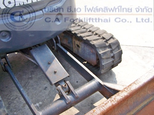 ขายรถขุด แบคโฮ KOMATSU รุ่น PC30MR-2