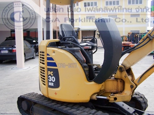 ขายรถขุด แบคโฮ KOMATSU รุ่น PC30MR-2