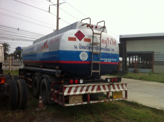 ISUZU รถน้ำมัน 10ล้อ 200แรงม้า ปี47