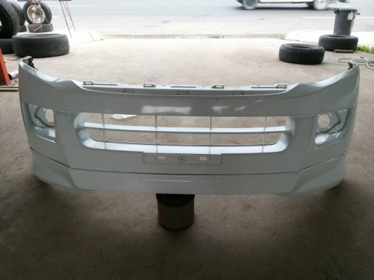 กันชนหน้าออนิวดีอม็ค พร้อมSkirt X serei ของแท้มือสอง