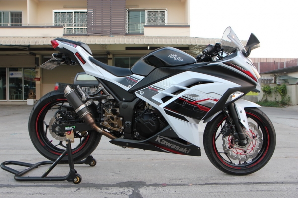 จัดไฟแนนท์ได้ <<สด-ผ่อน>> ขาย Kawasaki ninja300 ABS ปี 2013 ทะเบียนพร้อมโอน