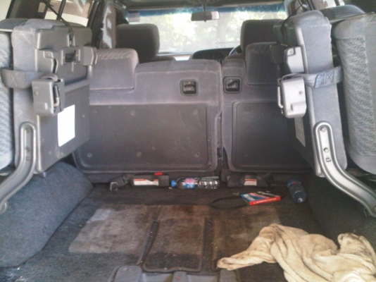 ISUZU TROOPER  ขายเป็นอะไหล่ ตามสภาพ ขายได้ขายเลย เพิ่มรูปแล้ว