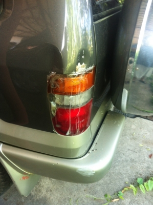 ISUZU TROOPER  ขายเป็นอะไหล่ ตามสภาพ ขายได้ขายเลย เพิ่มรูปแล้ว