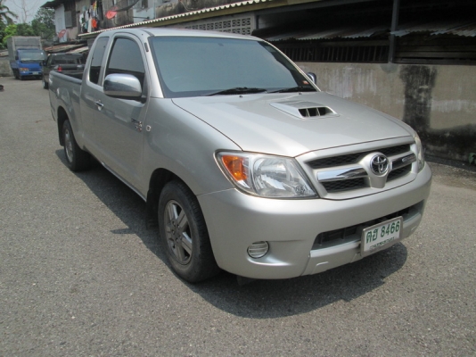 ขาย Toyota Vigo Cab 2.5E รถสวย ปี07.  อ.ว.ท.ม.เพาเวอร์ ไฟฟ้า เครื่อง2.5ดีเซล ภายในสวย สภาพเดิมๆ มือเดียวออกห้าง ไม่มีเฉี่ยวชน ใช้น้อย ขาย340,000 T.02-4133976