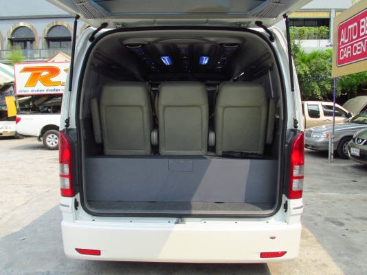 แวนทูรี 2009 แต่งเต็ม รถครอบครัวใช้งานมาน้อย ดูแลดีราคา 679,000 สนใจโทร 0927856667 เจี๊ยบ