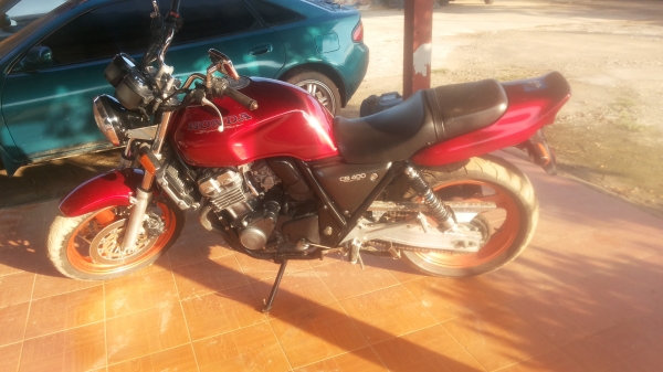 ฮอนด้า CB400