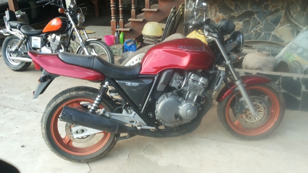 ฮอนด้า CB400