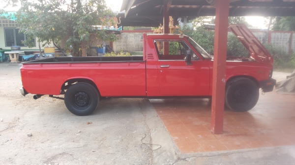 อีซูสุ KB