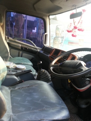 ขายรถ 6 ล้อ HINO MEGA 150แรง ตู้บรรทุก ยาว5.50 เมตร