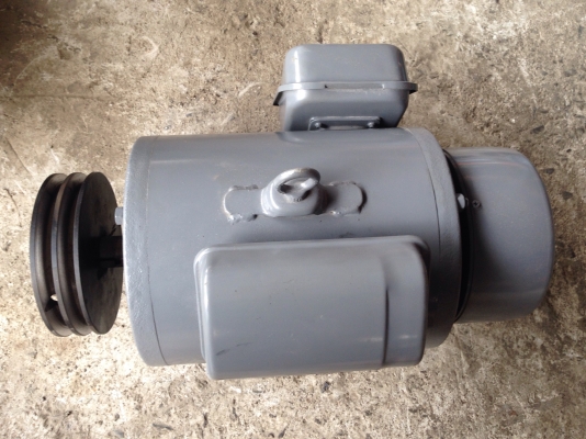 ขายมอเตอร์ Hitachi 3HP. 1450rpm. 220V ไฟบ้าน ของใหม่ไม่เคยใช้งาน สวยมาก พร้อมใช้งาน