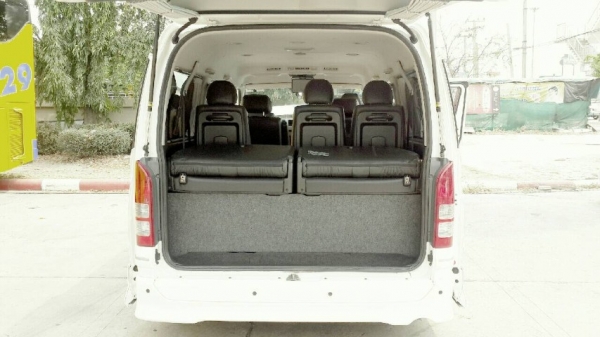 TOYOTA VENTURY 2.7 AUTO ปี2011 TOYOTA VENTURY 2.7 AUTO ปี2011