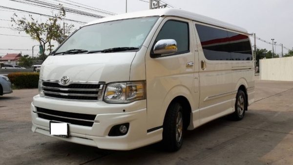 TOYOTA VENTURY 2.7 AUTO ปี2011 TOYOTA VENTURY 2.7 AUTO ปี2011