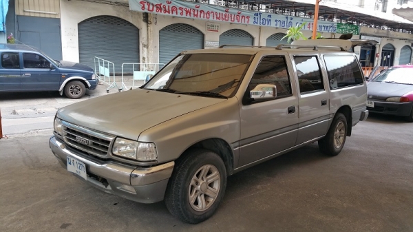 ขายอีซูซุ STATION WAGON เครื่อง2JZ-VVTI เกียร์ออโต้เปลี่ยนนิ่มๆ ดิสเบรค4ล้อ ขายอีซูซุ STATION WAGON เครื่อง2JZ-VVTI เกียร์ออโต้เปลี่ยนนิ่มๆ ดิสเบรค4ล้อ