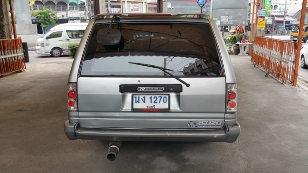 ขายอีซูซุ STATION WAGON เครื่อง2JZ-VVTI เกียร์ออโต้เปลี่ยนนิ่มๆ ดิสเบรค4ล้อ ขายอีซูซุ STATION WAGON เครื่อง2JZ-VVTI เกียร์ออโต้เปลี่ยนนิ่มๆ ดิสเบรค4ล้อ