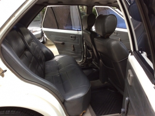 ขายรถนิสสัน ซันนี่B11 ปี89 เครื่องเดิม1.3 เกียร์ธรรมดา ภายในสวยๆเบาะหนังไม่มีขาด ภายในสะอาดไม่มีกลิ่นอับ แอร์เย็น ระบบทุกอย่างใช้ได้หมด ตัวถังสวยสีเต็มเงา แม็ก14" ยางใหม่ ภาษีไม่ขาดต่อ รถสวยพร้อมใช้งานได้เลยครับ