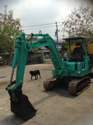+++ ขายรถแบคโฮ  YANMAR  TC27  ดีเซล 3 สูบ  แท็กเหล็ก  ครับ