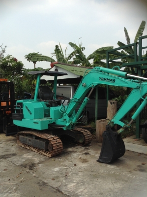 +++ ขายรถแบคโฮ  YANMAR  TC27  ดีเซล 3 สูบ  แท็กเหล็ก  ครับ