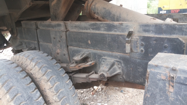 6ล้อหัวยาวดั๊มพ์ NISSAN UG780 เครื่องND6อติดรถทหารไช้งานน้อยมาก