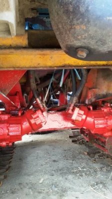 ขายรถเกี่ยวไทเส็งราคาต่อรองได้ครับ