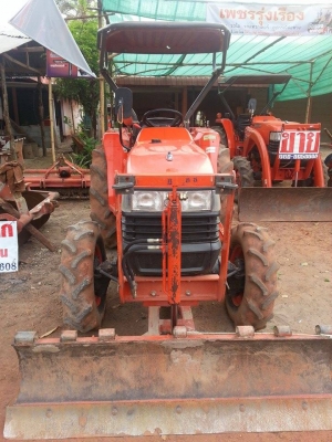 เพชรรุ่งเรืองแทรกเตอร์ ขาย L3408 พร้อมผานพรวน รถสวยเดิมๆทั้งคัน จัดส่งทั่วประเทศครับ
