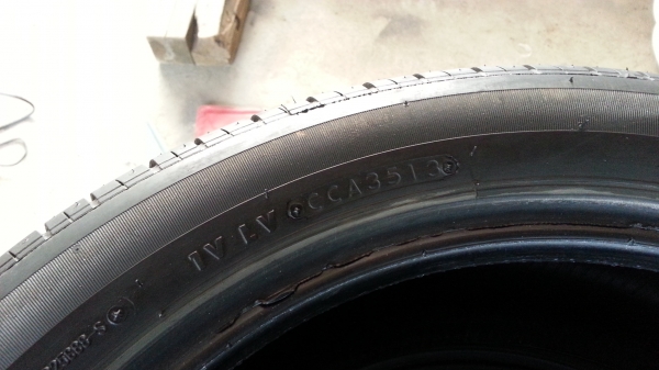 ยางบริสโตน 195/50R16 ปี13 สามเส้น ยางบริสโตน 195/50R16 ปี13 สามเส้น