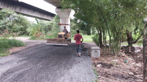 KOMATSU D2-6 ตินเเป็ด